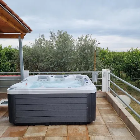 A Wonderful Relaxing Place. View. Romantic Sunset Holiday home *